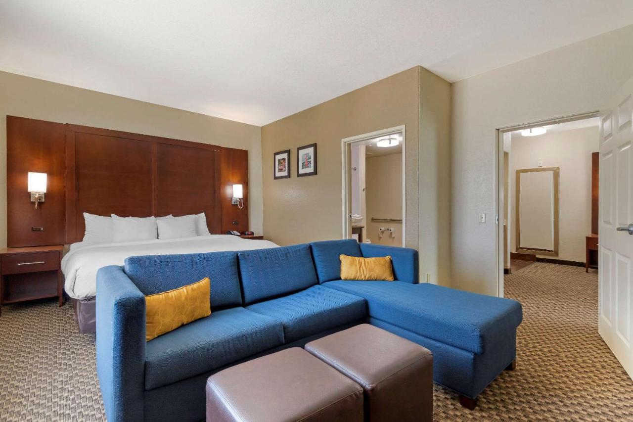 Comfort Inn & Suites Near Six Flags & Medical Center San Antonio Exteriör bild