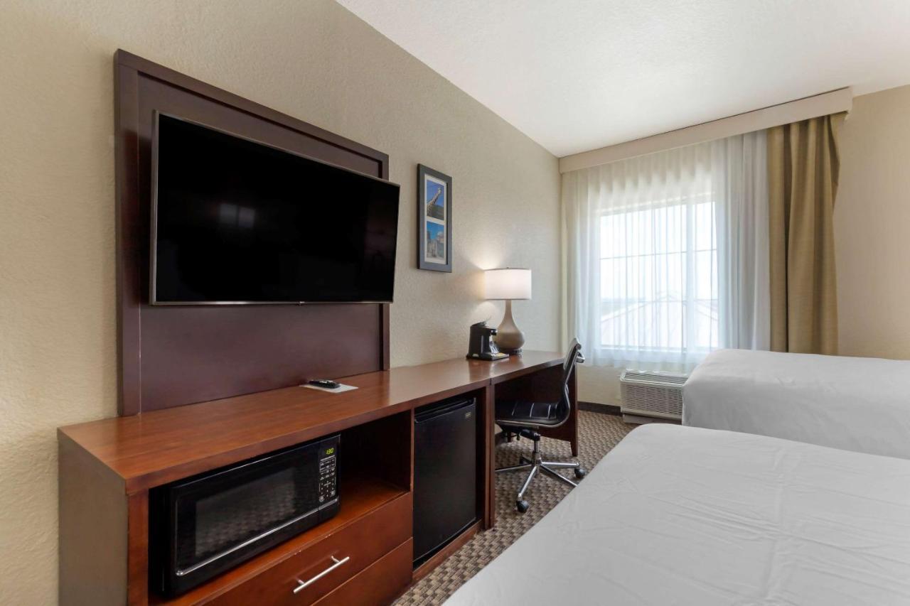 Comfort Inn & Suites Near Six Flags & Medical Center San Antonio Exteriör bild