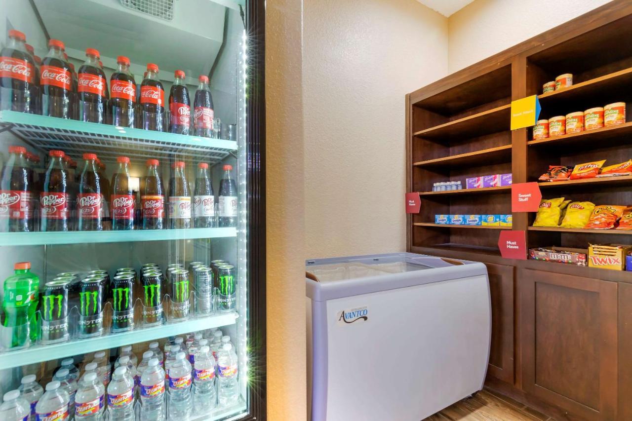 Comfort Inn & Suites Near Six Flags & Medical Center San Antonio Exteriör bild