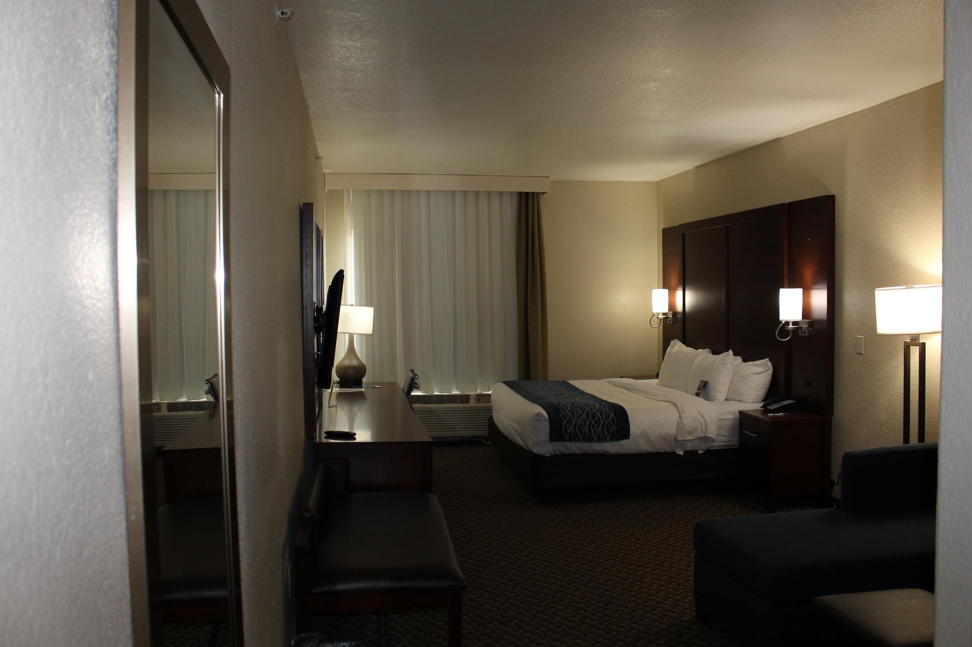 Comfort Inn & Suites Near Six Flags & Medical Center San Antonio Exteriör bild