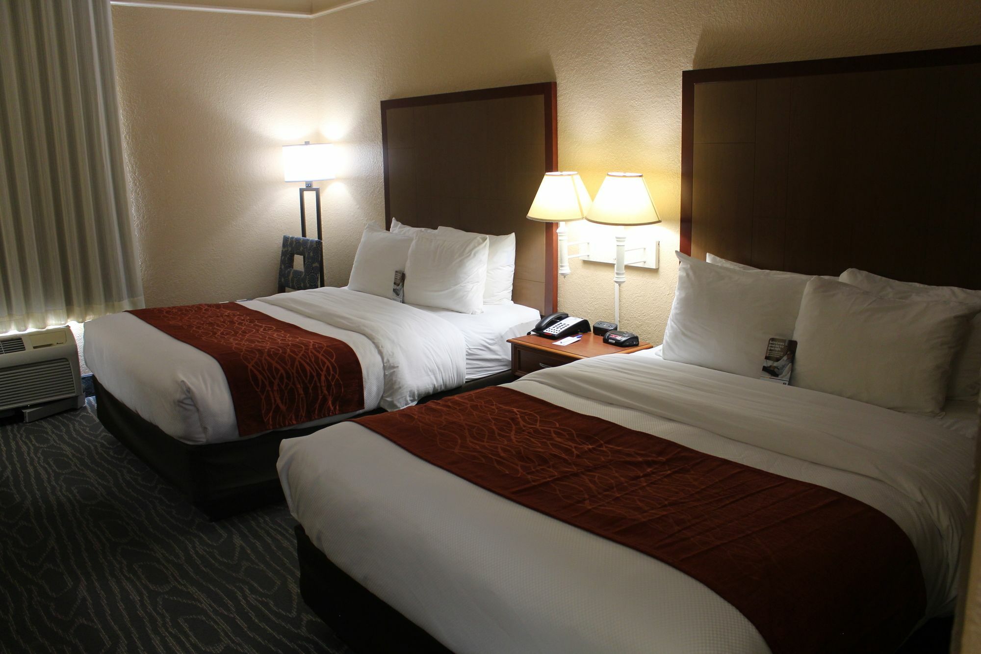 Comfort Inn & Suites Near Six Flags & Medical Center San Antonio Exteriör bild