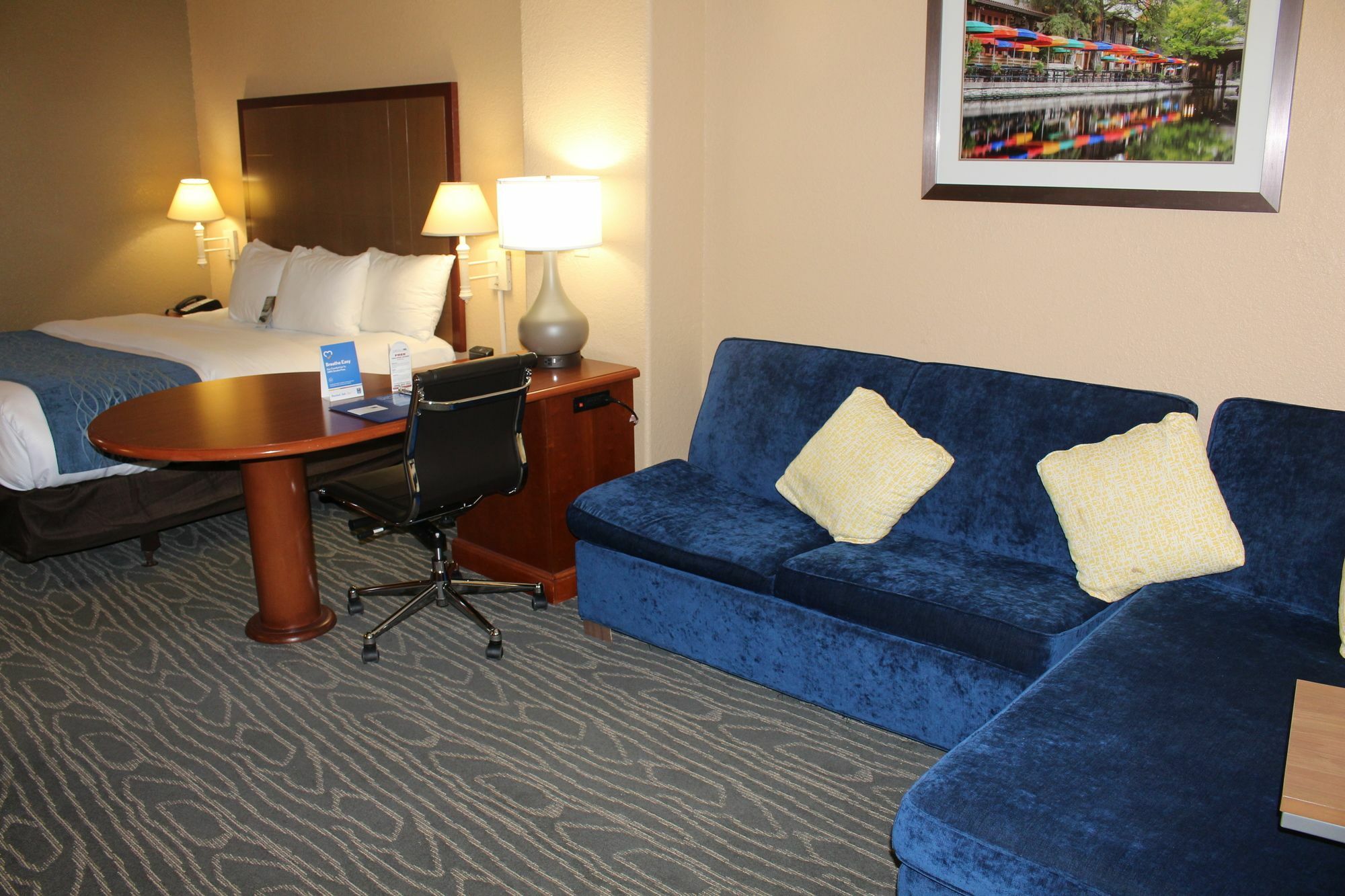 Comfort Inn & Suites Near Six Flags & Medical Center San Antonio Exteriör bild